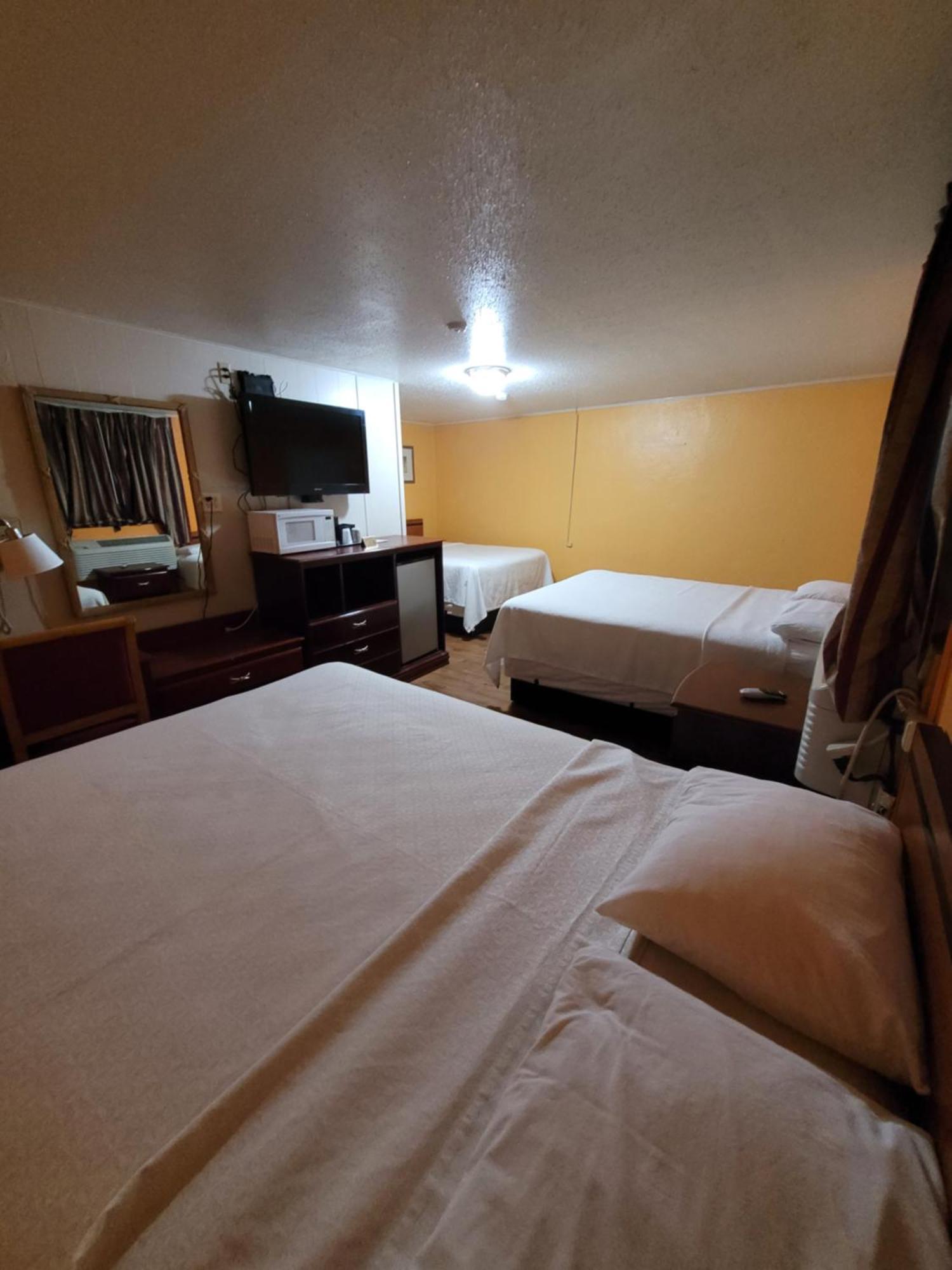 Sands Motel Portales Екстериор снимка