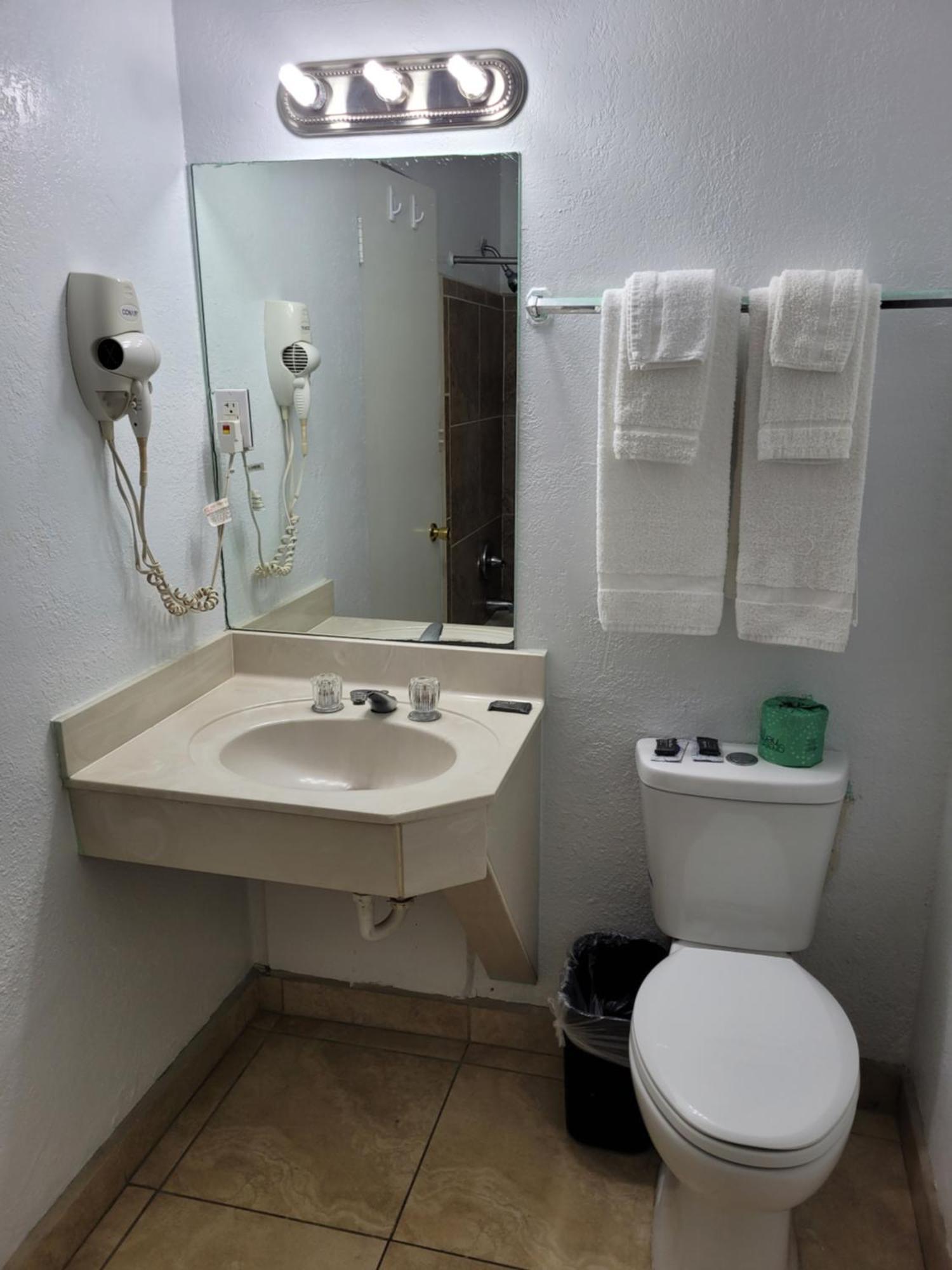 Sands Motel Portales Екстериор снимка