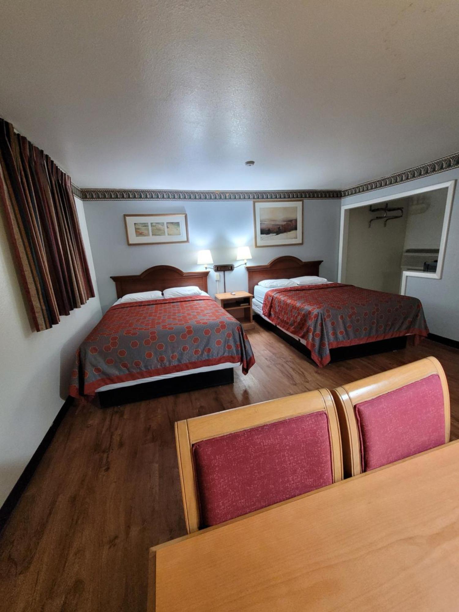 Sands Motel Portales Екстериор снимка